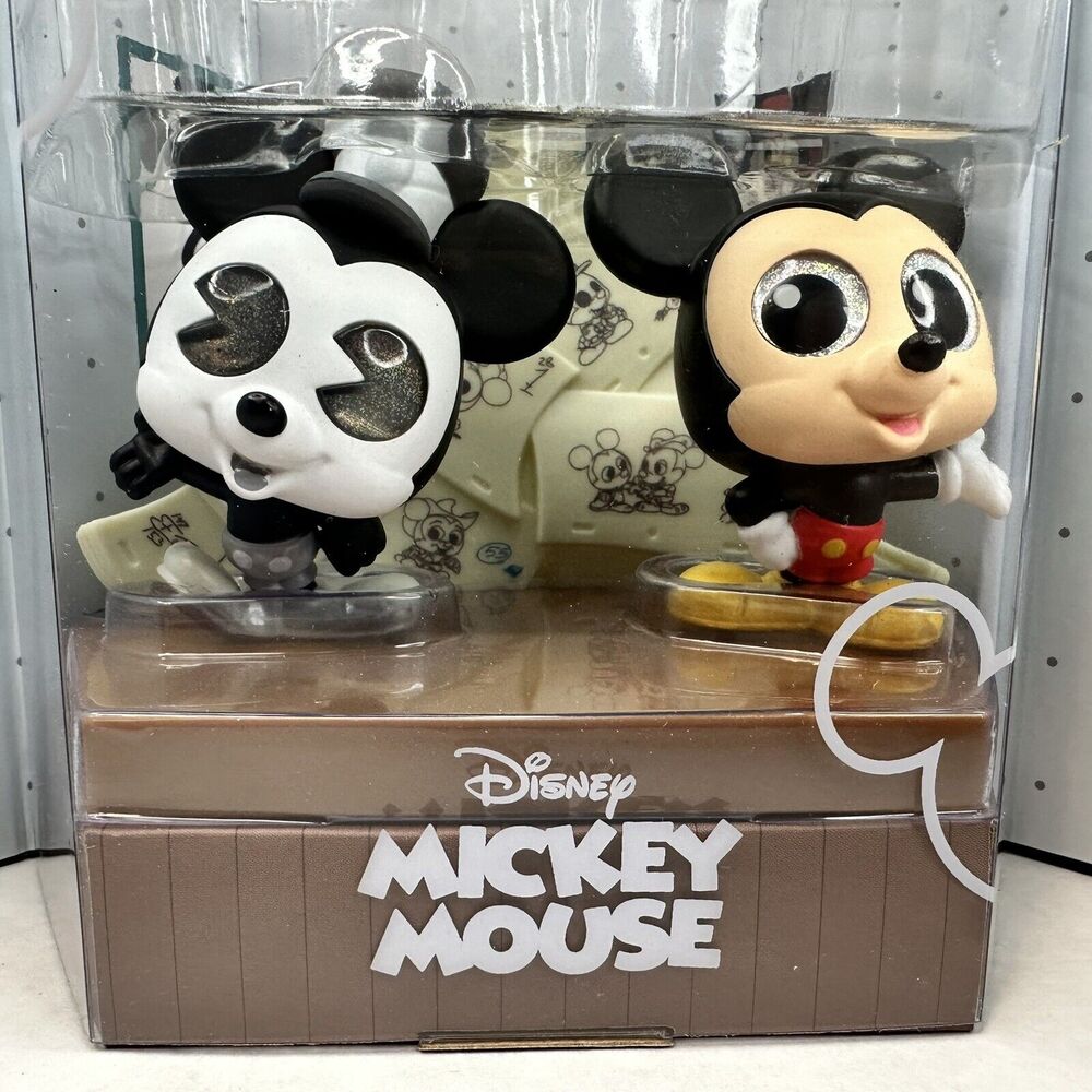 Disney Doorables MICKEY MOUSE STEAMBOAT WILLIE Grand‎ Entrance 3" NEW in BOX